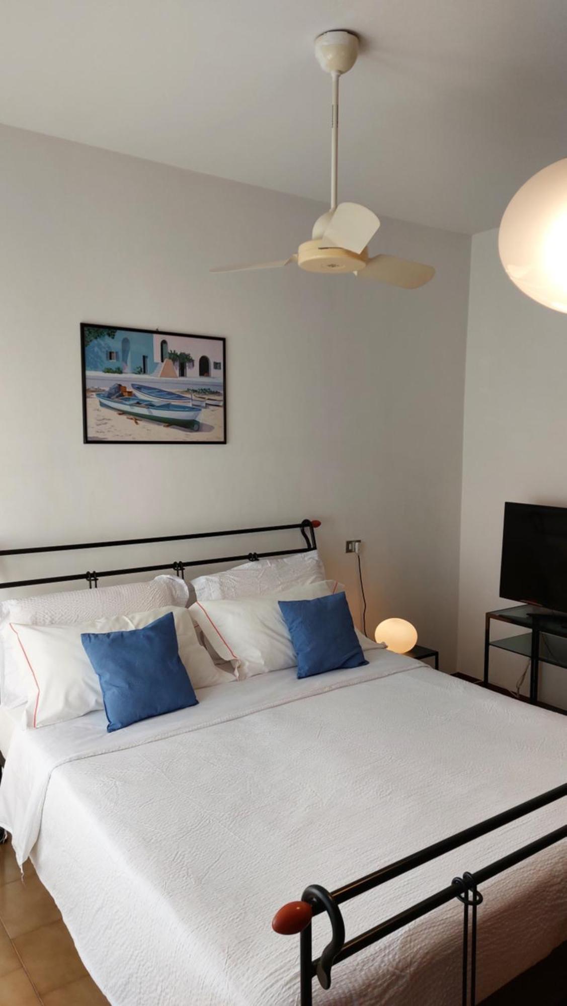 Antonia'S Guest House Римини Экстерьер фото