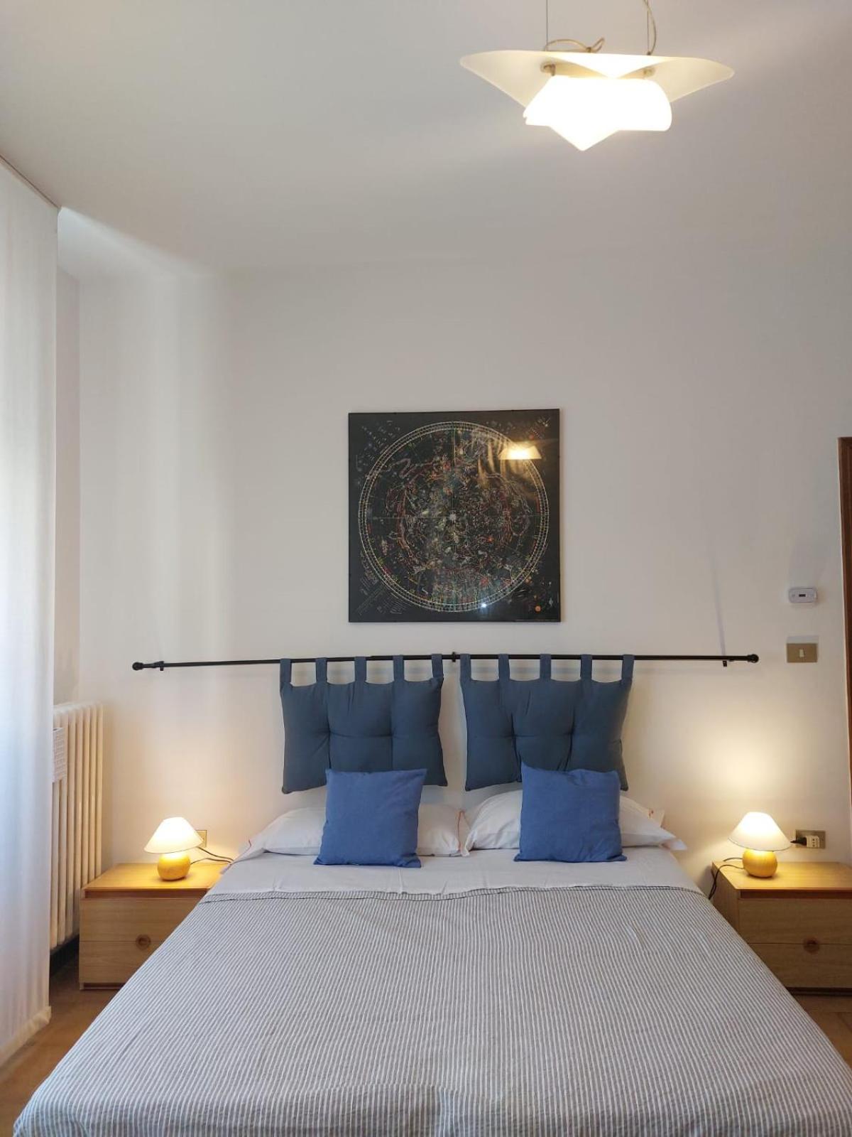 Antonia'S Guest House Римини Экстерьер фото